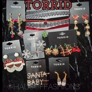 TORRID 8 Piece Christmas Holiday Necklace, Earrings Hair Pins Lot! NWT